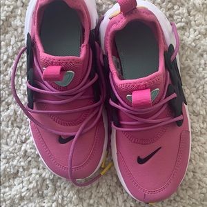Girls New Nike Presto size 13.5